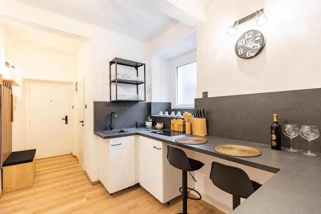 Serenity: Urban Garden Retreat Pressburg